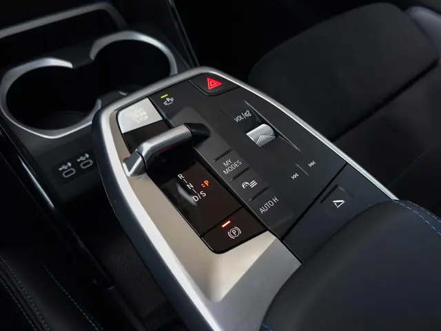 BMW X2 sDrive20i 2024 Benzine 18