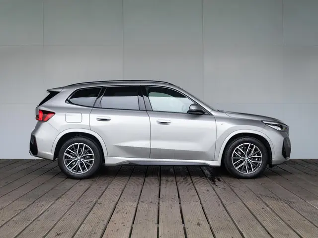 BMW X1 sDrive20i 2024 Benzine 4