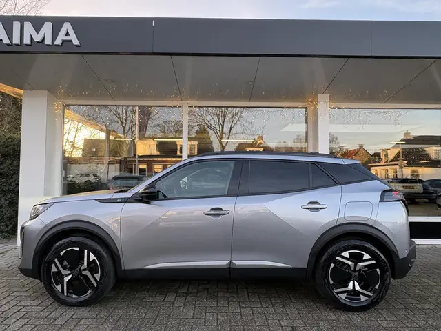 Peugeot e-2008 EV Allure 54 kWh 2023 Elektrisch 3