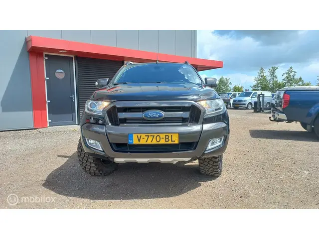 Ford Ranger 3.2 TDCi Wildtrak Supercab 2016 Diesel 2