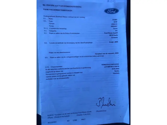 Ford Focus Wagon 1.5 TDCI Trend 2016 Diesel 8