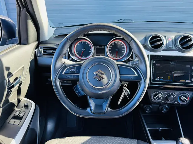 Suzuki Swift 1.2 SELECT 2019 Benzine 6