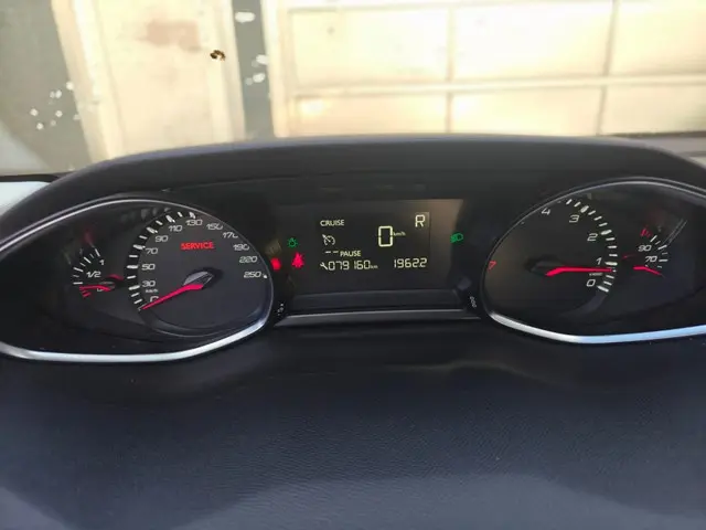 Peugeot 308 1.2 Automaat PureTech Allure NAVI 2017 Benzine 13