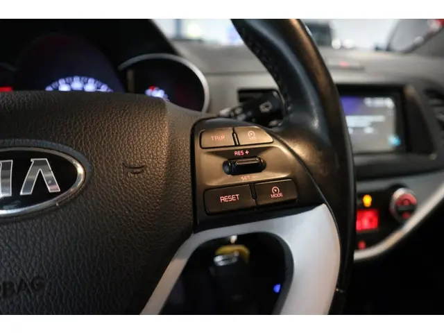 Kia Picanto 1.2 CVVT DynamicLine 2016 Benzine 12