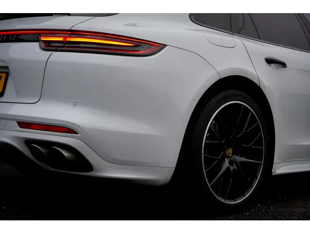 Porsche Panamera Sport Turismo 2.9 4S 2018 Benzine 40