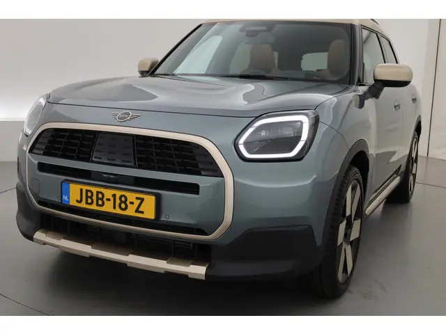 MINI Countryman Mini 1.5 C Favoured 2023 Benzine 33