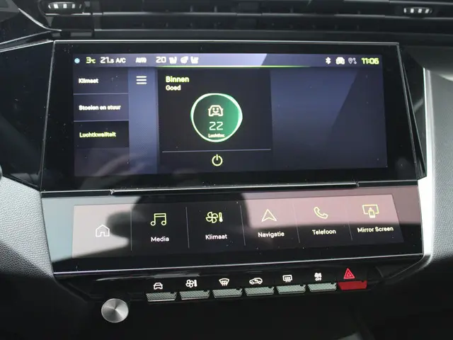 Peugeot 408 HYBRID 145 e-DCS6 GT 2026 Hybride Benzine 24