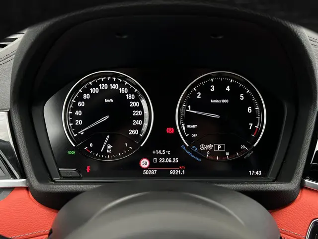 BMW X2 sDrive20i High Executive 2018 Benzine 17
