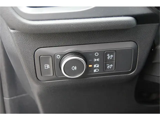 Ford Kuga 2.5 PHEV 243pk ST-Line 2024 Hybride Benzine 15