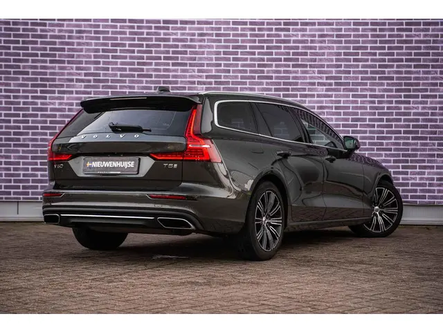 Volvo V60 2.0 T5 Inscription 2018 Benzine 3