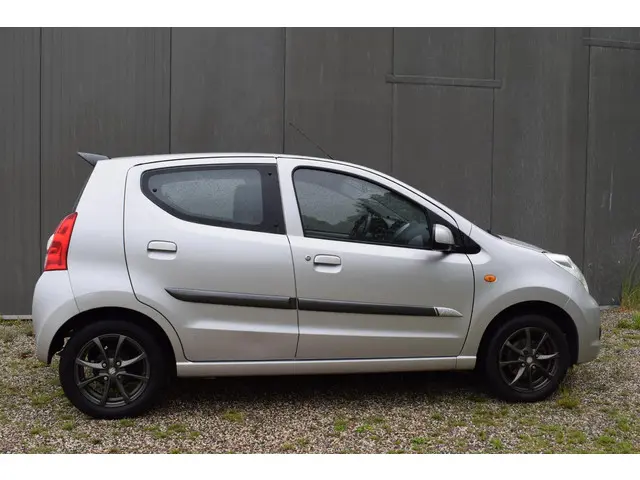 Suzuki Alto 1.0 Exclusive 2012 Benzine 6