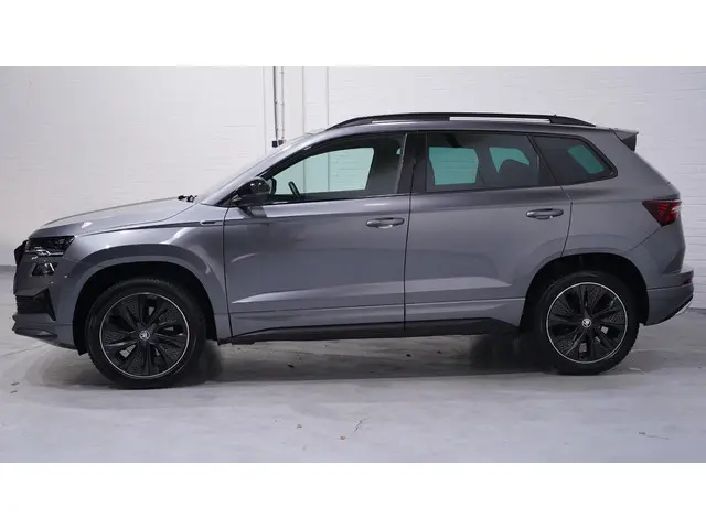 Škoda Karoq 1.5 TSI ACT Sportline Business 2023 Benzine 4