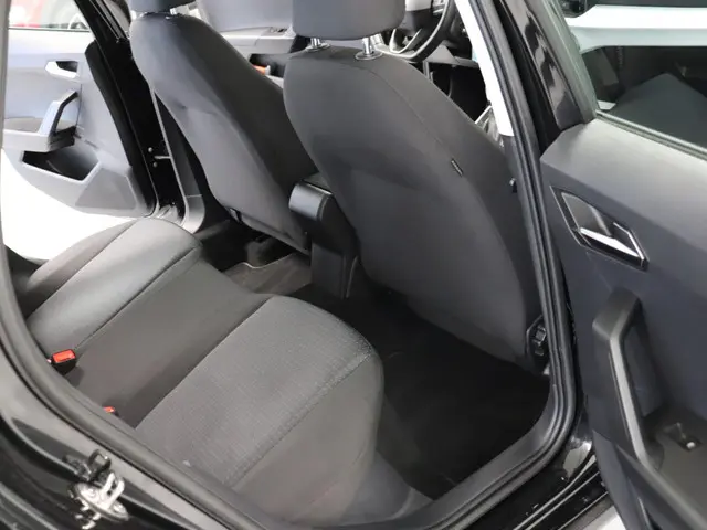 SEAT Arona 1.0 TSI Style 2021 Benzine 19