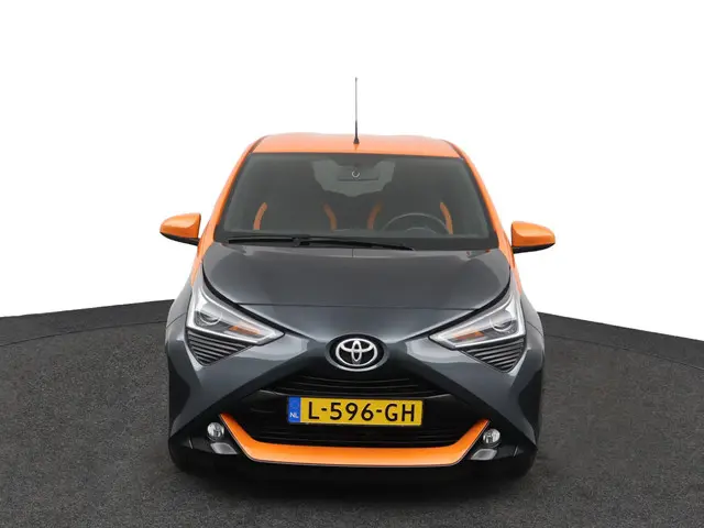 Toyota Aygo 1.0 VVT-i x-JBL 2021 Benzine 16