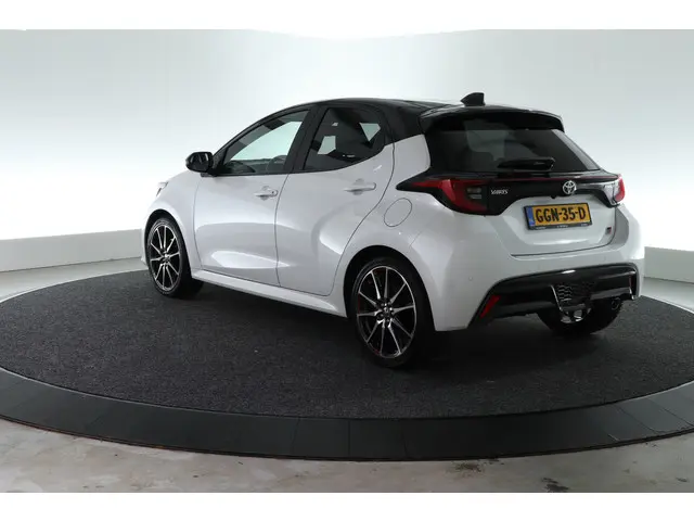 Toyota Yaris 1.5 Hybrid GR Sport 2023 Hybride Benzine 14