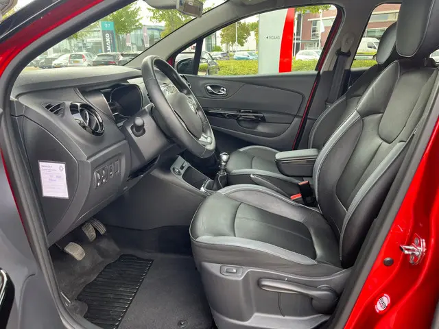 Renault Captur 1.2 TCe Xmod 2017 Benzine 21
