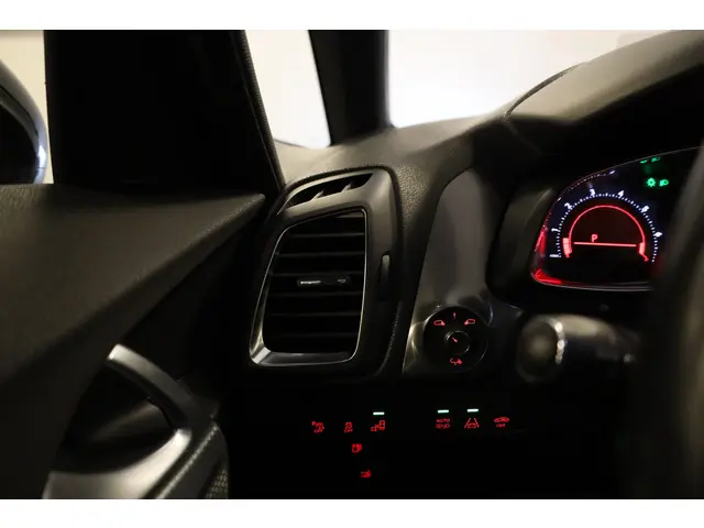 DS DS 5 THP 155 Automaat-6 2015 Benzine 34