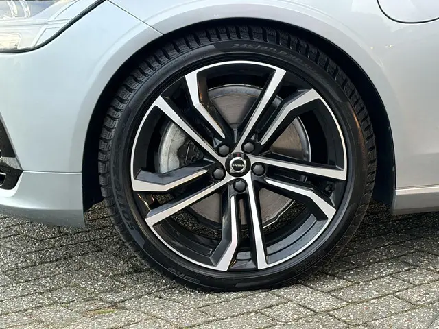 Volvo V90 2.0 T8 AWD R-Design 2018 Hybride Benzine 15