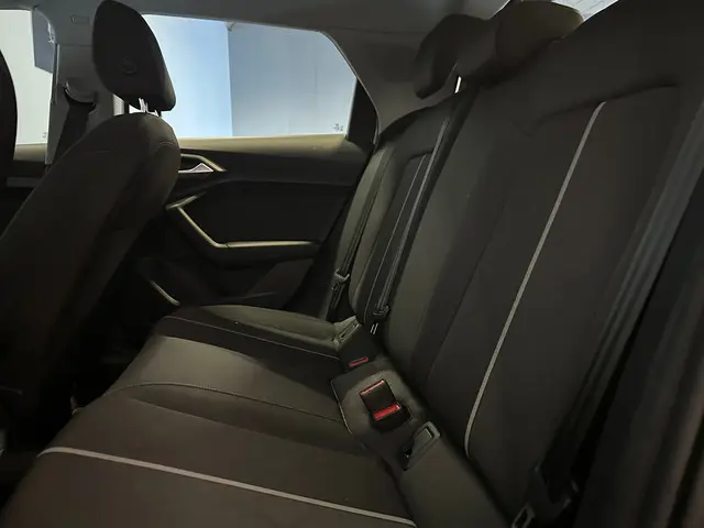 Audi A1 Sportback 25 TFSI Advanced edition 2022 Benzine 16