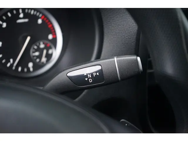 Mercedes-Benz Vito 119 CDI 4x4, Lang, 2021 Diesel 13