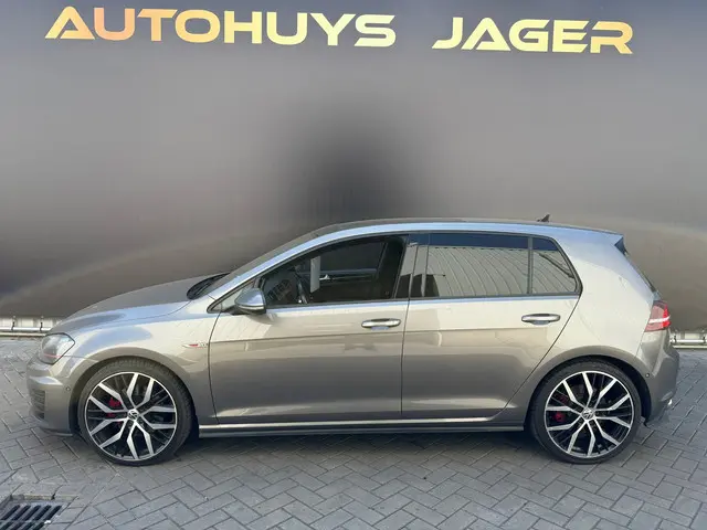 Volkswagen Golf 2.0 TSI GTI 2014 Benzine 6