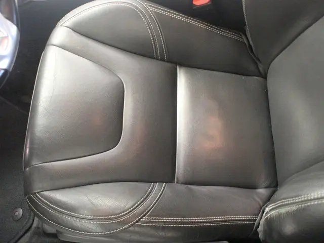 Volvo V60 2.4 D6 Twin Engine Summum 2015 Hybride Diesel 9