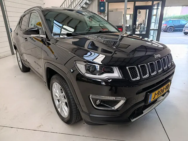Jeep Compass 1.3T Limited 2020 Benzine 19