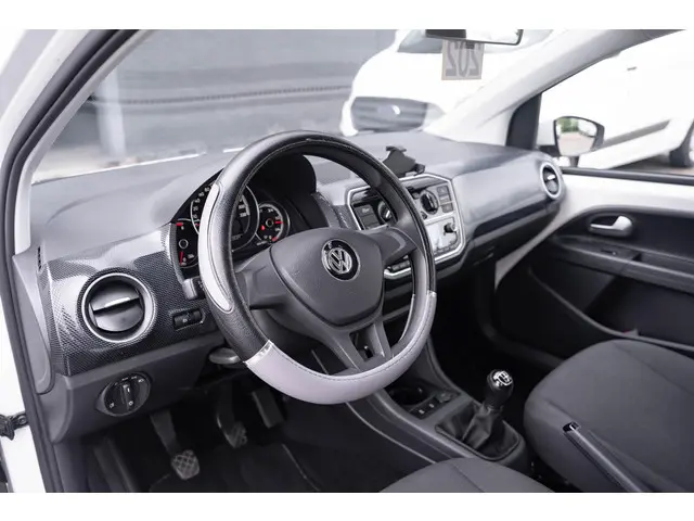 Volkswagen up! 1.0 BMT move up! 2019 Benzine 21