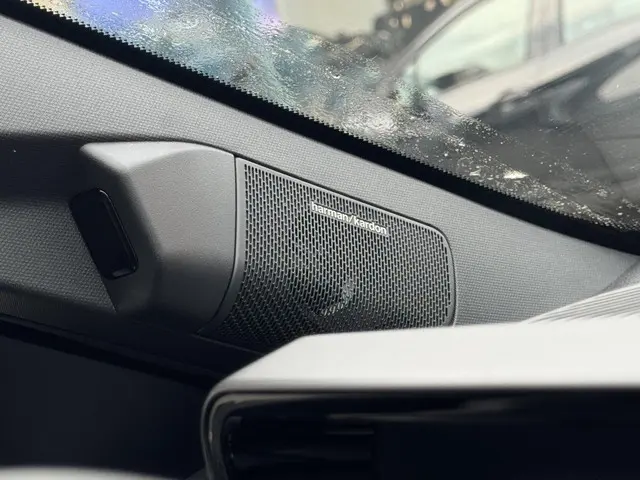 Nissan Micra EVOLVE 52 kWh 2025 Elektrisch 21