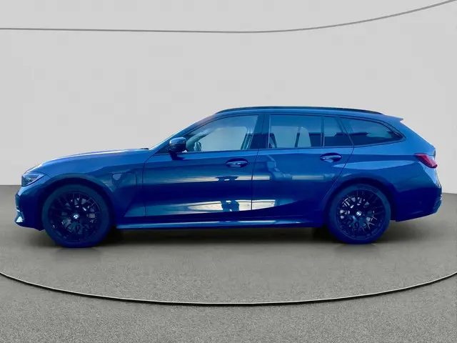 BMW 3 Serie Touring 330e 2020 Hybride Benzine 5