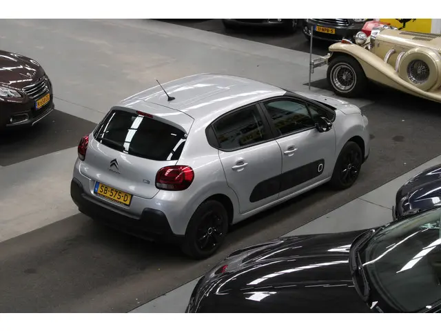 Citroën C3 1.2 PureTech Feel 105g 2018 Benzine 27
