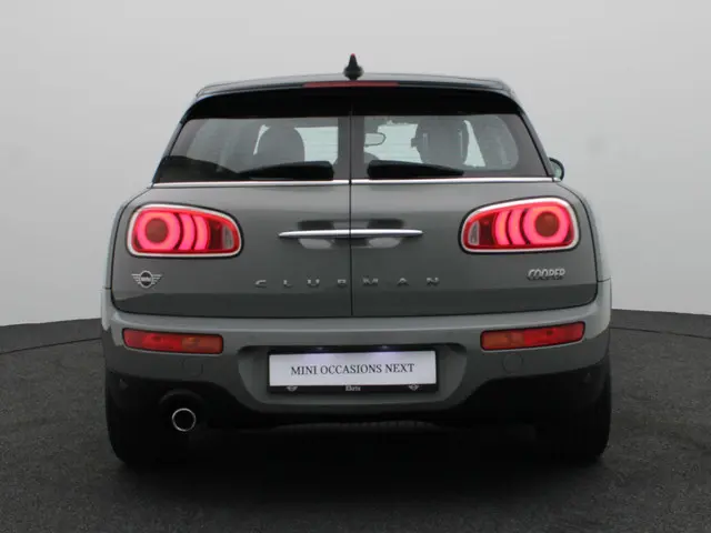 MINI Clubman Cooper 2021 Benzine 5
