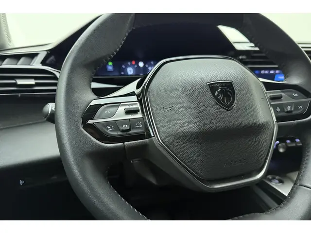 Peugeot 308 1.2T 130pk Allure 2023 Benzine 17