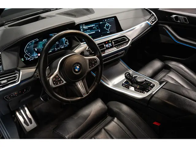 BMW X5 xDrive45e High Executive 2021 Hybride Benzine 12