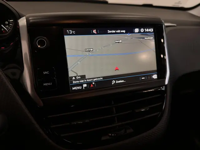 Peugeot 2008 1.2 PureTech Active 82pk 2019 Benzine 21