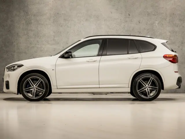BMW X1 xDrive25i M Sport Executive 2018 Benzine 2
