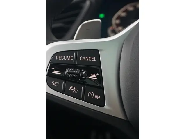 BMW 1 Serie 5-deurs M135i xDrive 2025 Benzine 15