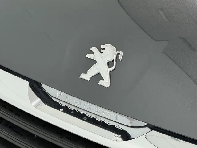 Peugeot 108 1.0 e-VTi Allure TOP! 2019 Benzine 12