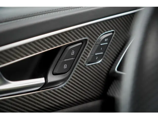 Audi RSQ8 4.0 TFSI Q8 quattro 2021 Benzine 56