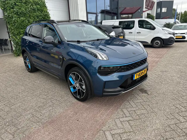 Lynk & Co 01 1.5 2024 Hybride Benzine 5