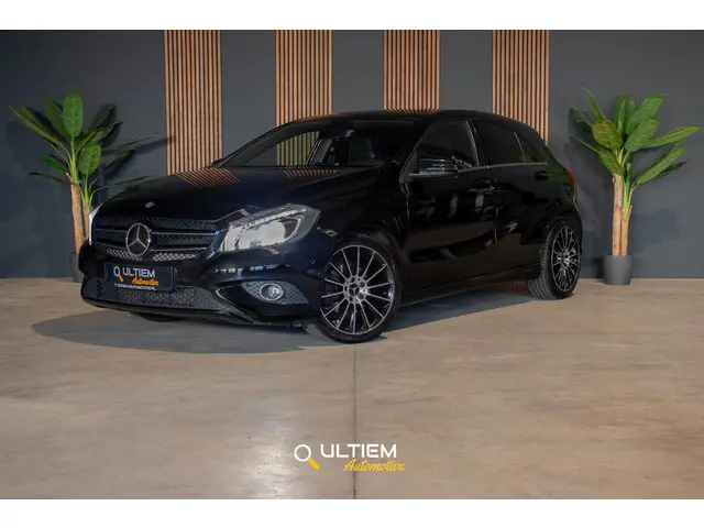 Mercedes-Benz A-Klasse 200 Ambition 2013 Benzine 24