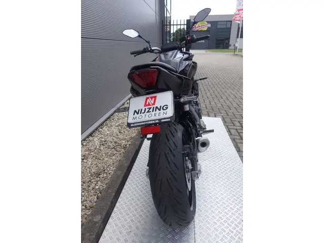 Yamaha MT 07 ABS 2021 Benzine 5