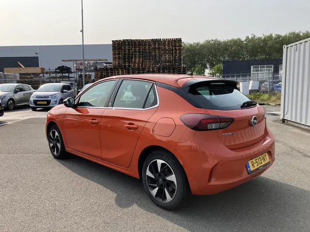 Opel Corsa-e Elegance 50 kWh 2022 Elektrisch 4