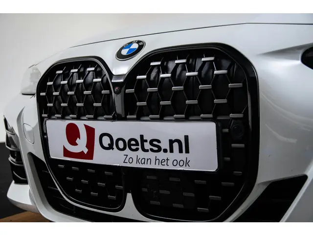 BMW 4 Serie Cabrio 430i High Executive 2021 Benzine 32