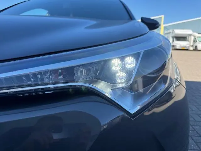 Toyota C-HR 1.8 Hybrid Dynamic 2018 Hybride Benzine 7