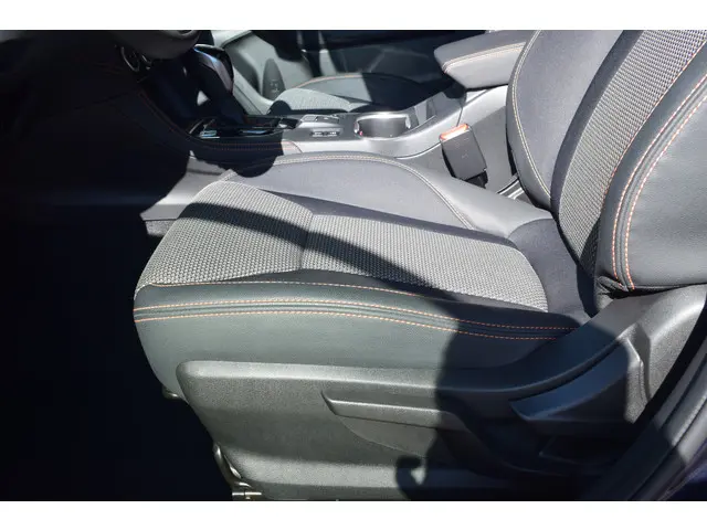 Subaru XV 2.0i e-BOXER Luxury 2022 Hybride Benzine 12