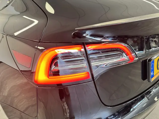 Tesla Model 3 Performance AWD 75 kWh 2019 Elektrisch 25