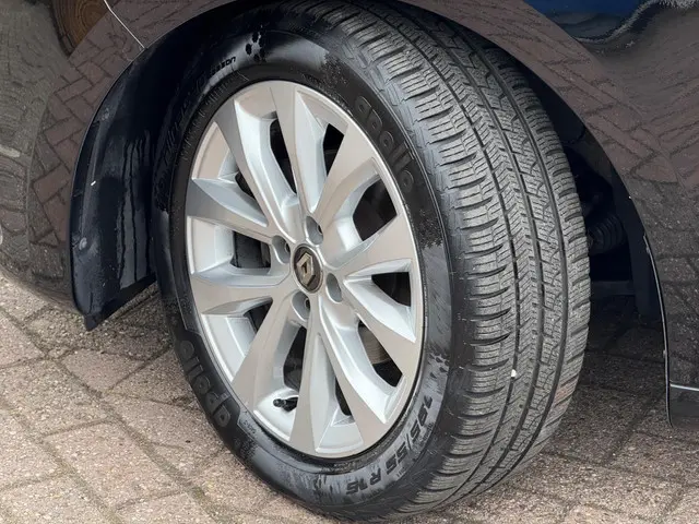 Renault Clio 1.0 TCe Zen|Trekhaak|Cruise|APK + OH 2019 Benzine 6