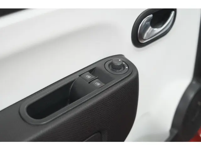 Renault Twingo 1.0 SCe Limited 2019 Benzine 23