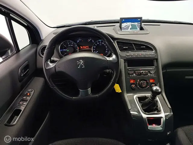 Peugeot 5008 1.2 Blue Lease 7p. 2016 Benzine 11